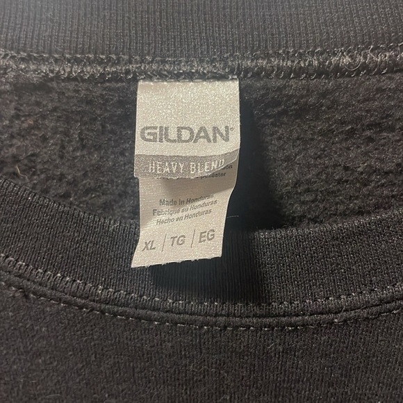 Gildan Feliz Navidad Sweatshirt XL - Picture 3 of 4